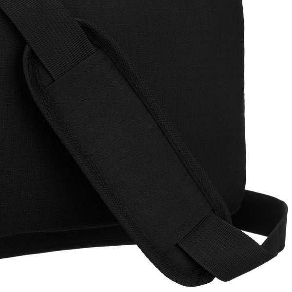 Kuprinė unisex Peterson, juoda K23