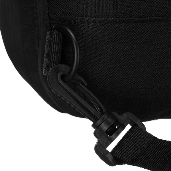 Kuprinė unisex Peterson, juoda K23