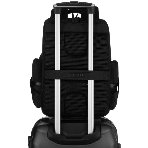 Kuprinė unisex Peterson, juoda K17