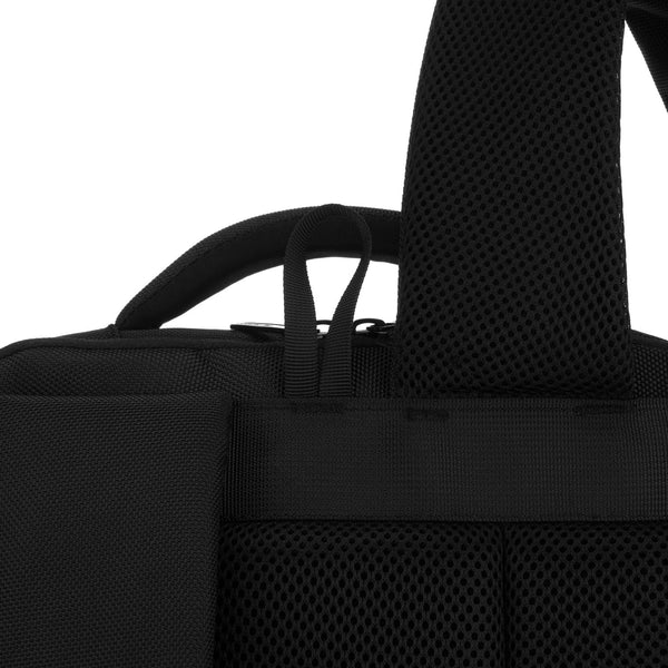 Kuprinė unisex Peterson, juoda K17