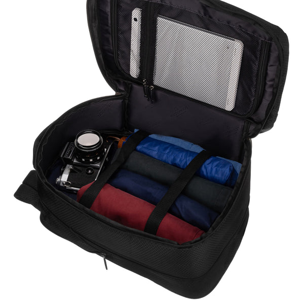 Kuprinė unisex Peterson, juoda K3