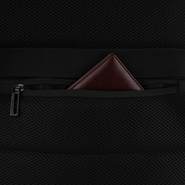 Vidutinė kuprinė unisex Peterson, juoda N516