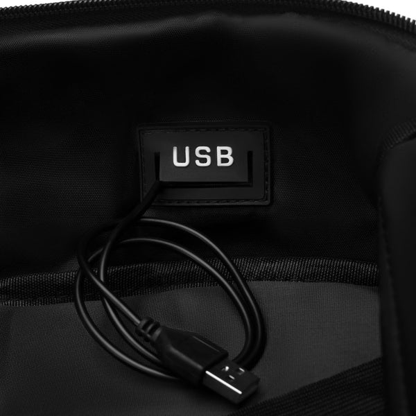 Vidutinė kuprinė unisex Peterson, juoda N516