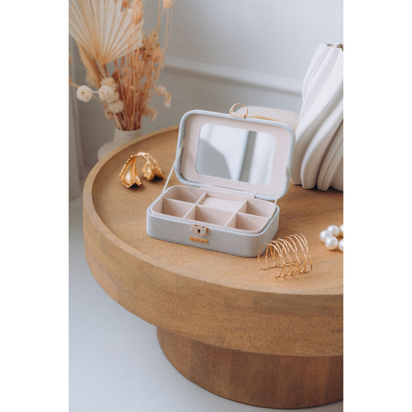 Papuošalų dėžutė Peterson, sidabrinė