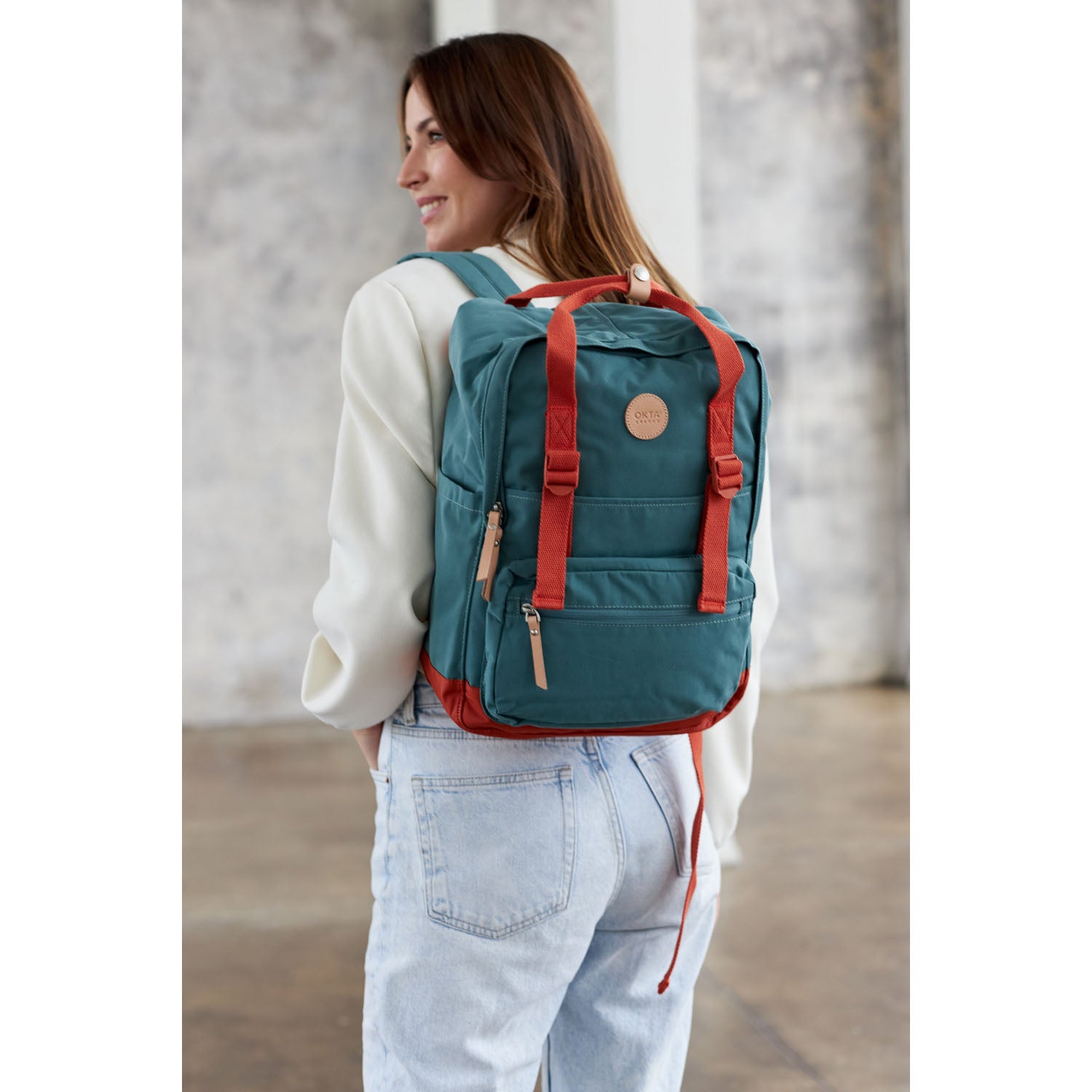 Miesto kuprinė su skyriumi nešiojamam kompiuteriui Himawari, turkio ir oranžinė.