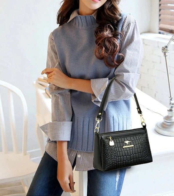 Rankinė moterims C1, juoda N327