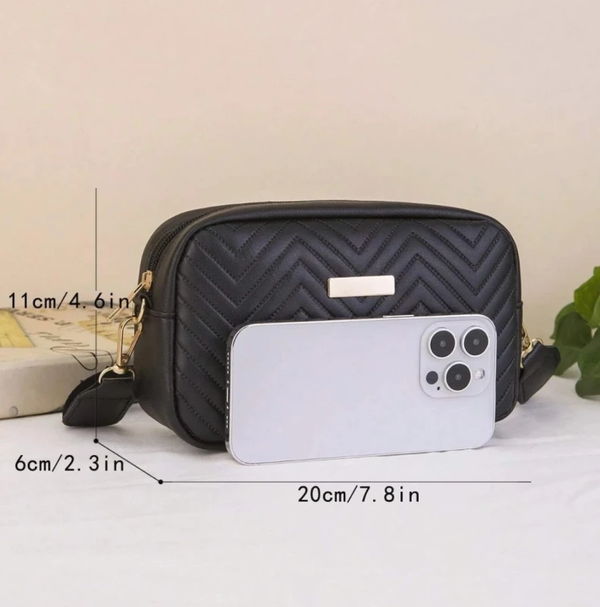 Rankinė moterims N3, juoda R246