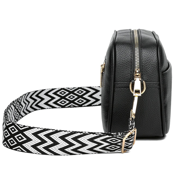 Rankinė moterims T4, juoda R60