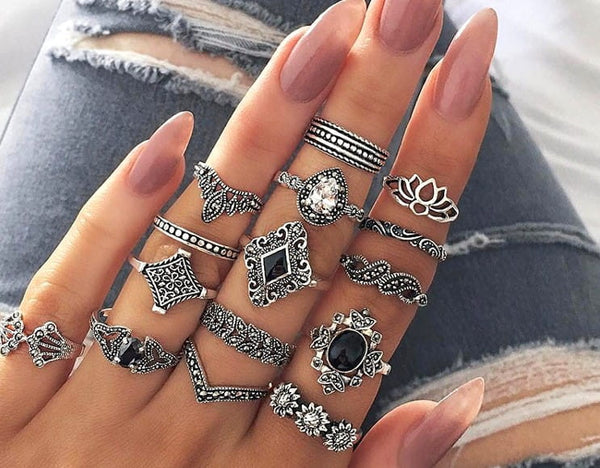 Rinkinys senovinių sidabrinių žiedų