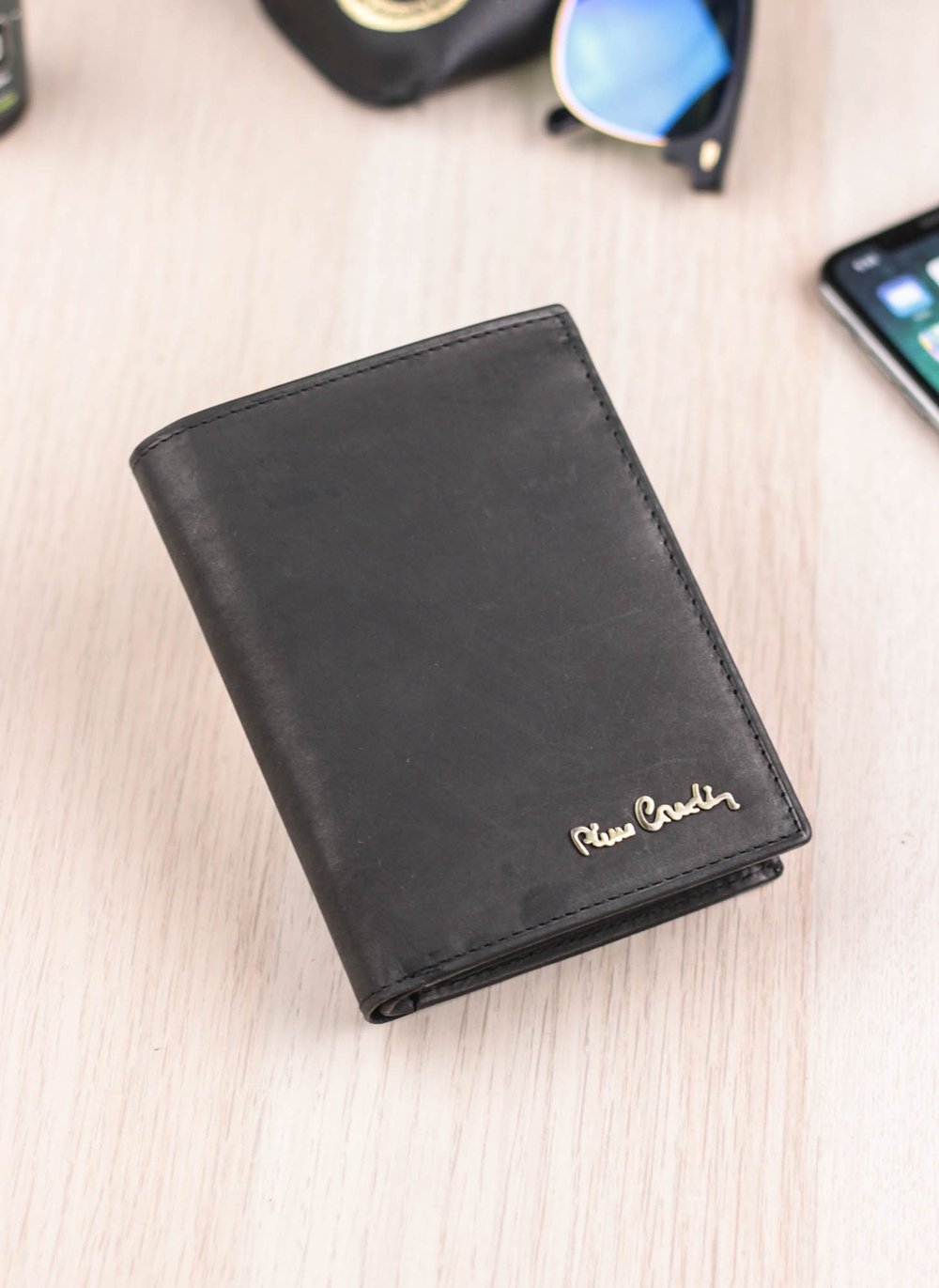 Vyriška odinė piniginė Pierre Cardin Tilak28 326 juoda su RFID apsauga S453