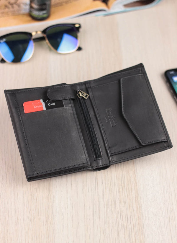 Vyriška odinė piniginė Pierre Cardin Tilak28 326 juoda su RFID apsauga S453