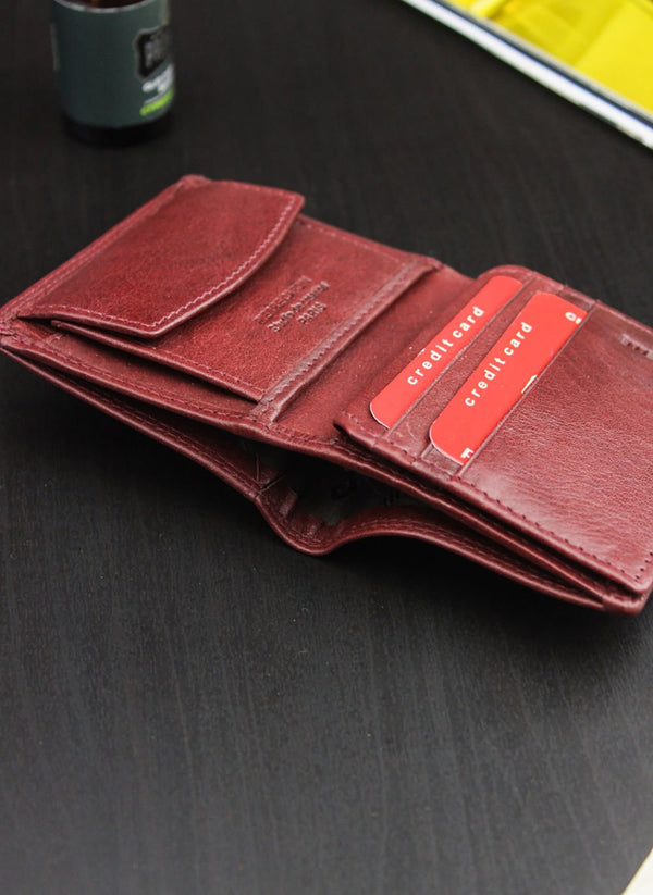 Vyriška odinė piniginė Pierre Cardin Tilak50 1812 konjako spalvos, RFID apsauga S443