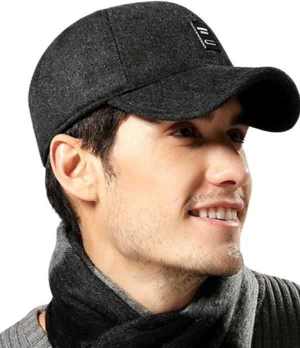 VYRIŠKA ŽIEMINĖ VELTINIO KEPURĖ, juoda