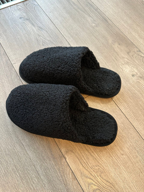 Vyriškos šiltos šlepetės su minkštu pamušalu, juodos