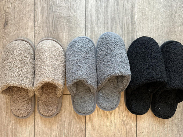 Vyriškos šiltos šlepetės su minkštu pamušalu, smėlio spalvos