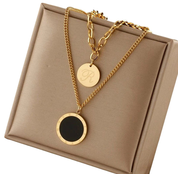 Moteriškas kaklo pakabukas F94 N67