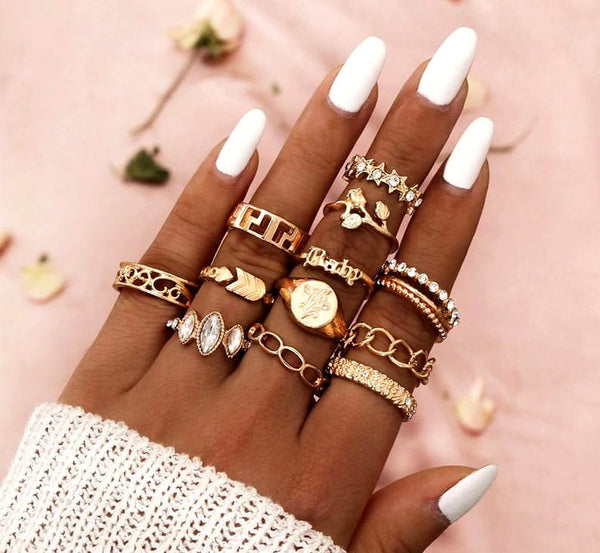 Žiedų rinkinys 12 vnt, aukso spalvos