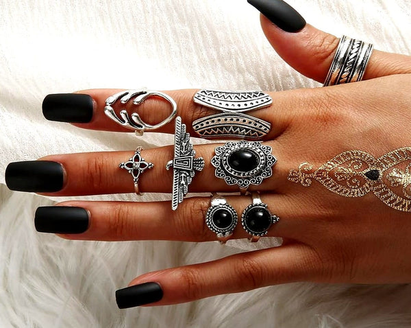 Žiedų rinkinys 8 vnt, sidabrinės spalvos