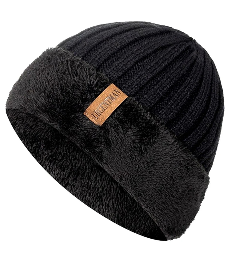 Žieminė šilta kepurė SD115 juoda
