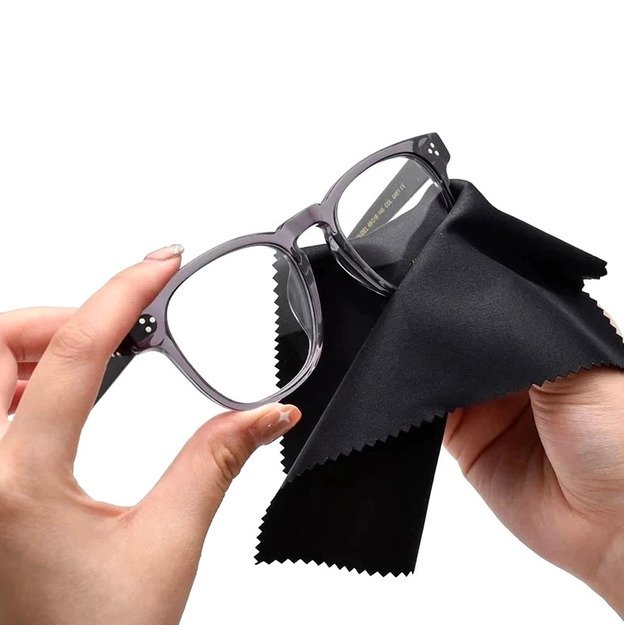 Mikropluošto servetėlės akiniams, 5 vnt. O5